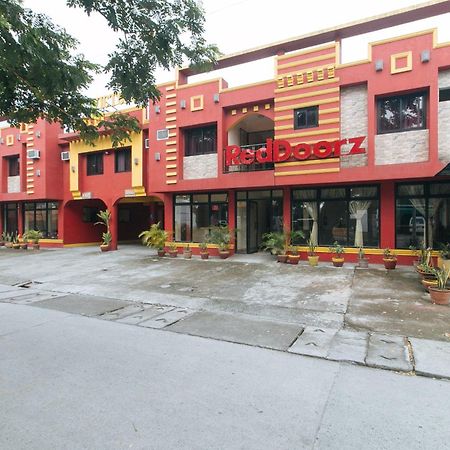 Reddoorz @ Golden Victory Hotel Mabalacat Pampanga Esterno foto