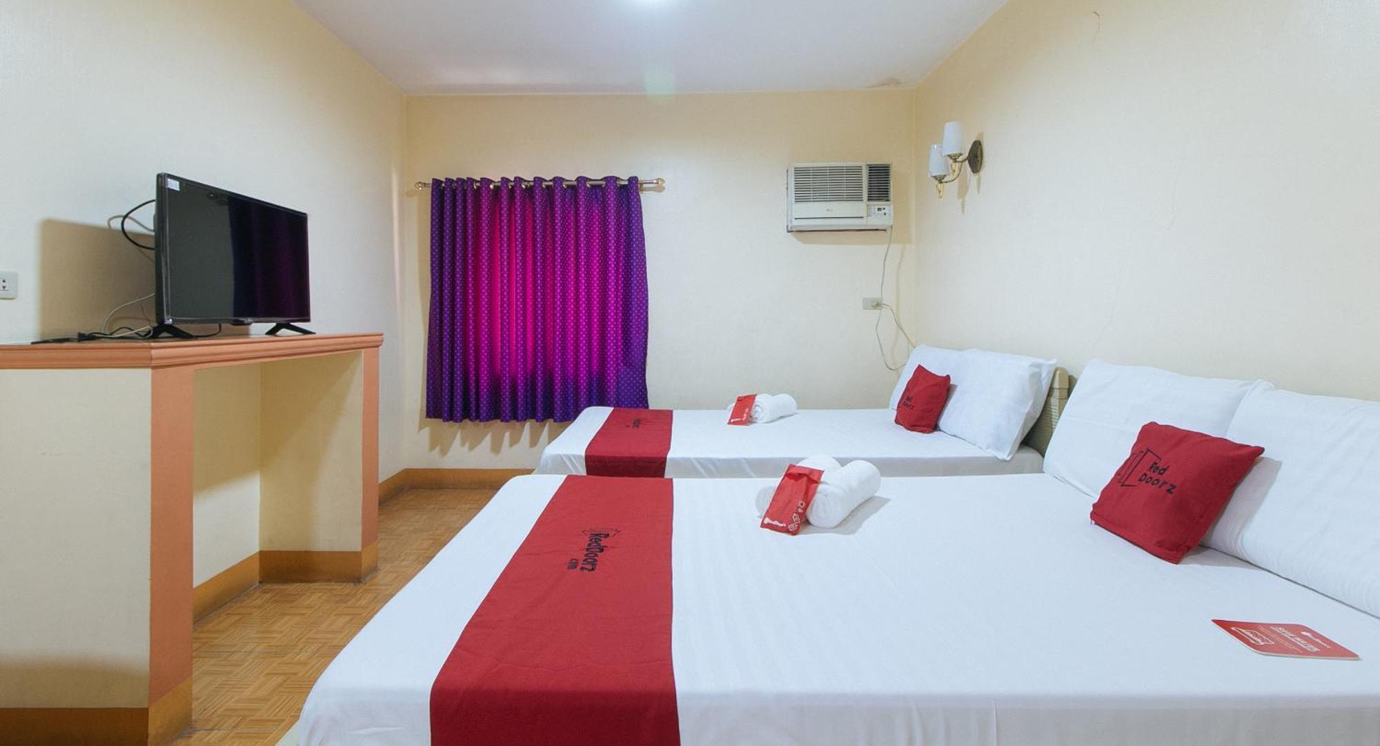 Reddoorz @ Golden Victory Hotel Mabalacat Pampanga Esterno foto