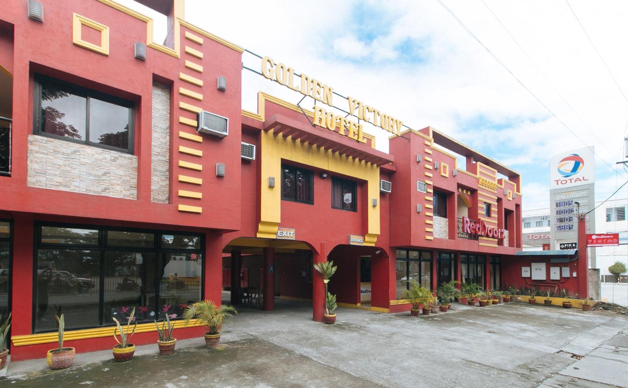 Reddoorz @ Golden Victory Hotel Mabalacat Pampanga Esterno foto